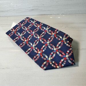Elegant Blue and Red Patterned Tie